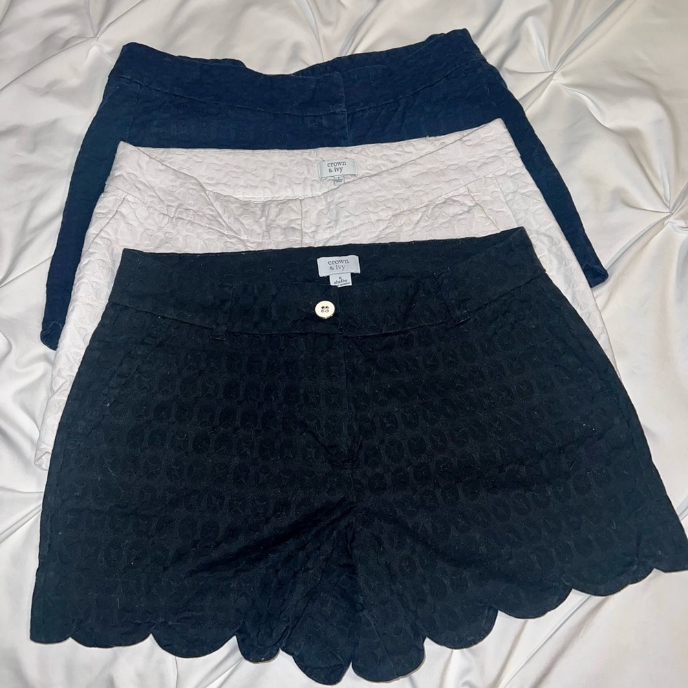 Crown and Ivory Shelby size 8 shorts (3 pair)